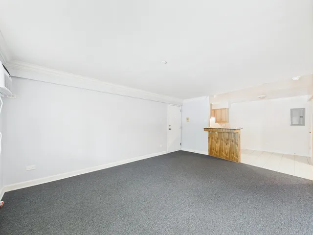 $140,000 | 8810 Briar Court, Unit 1B, Des Plaines, IL 60016