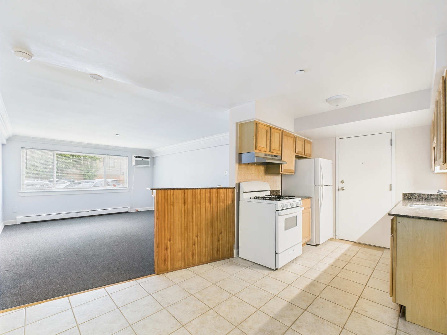 8810 Briar Court, Unit 1B Des Plaines, IL 60016 - Photo 7 of 13