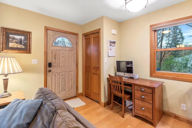 $2,800 | 15803 Sunset Road, Minnetonka, MN 55345