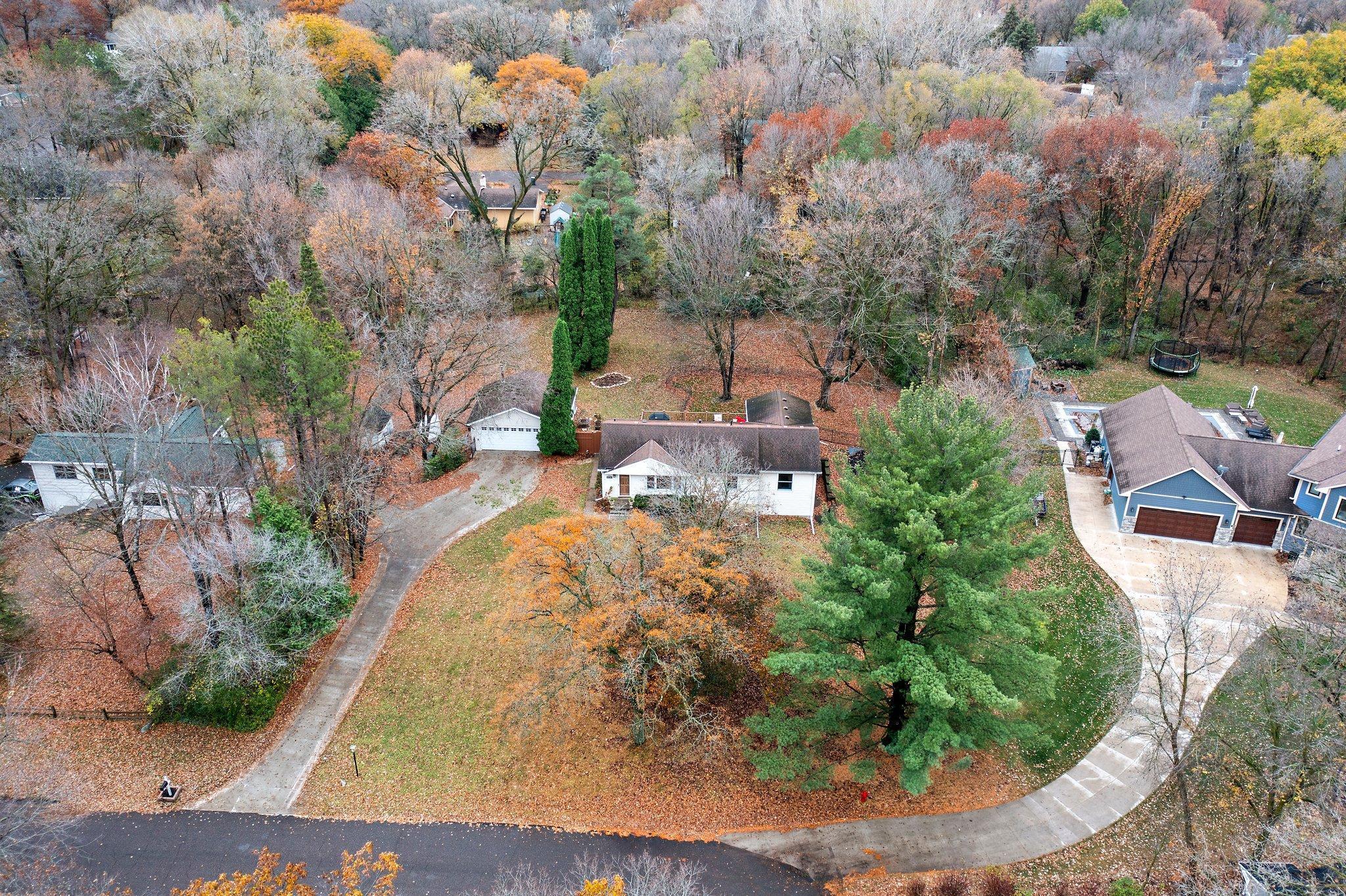 15803 Sunset Road Minnetonka, MN 55345 - Photo 2 of 56