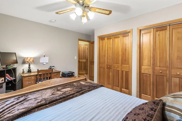 $2,800 | 15803 Sunset Road, Minnetonka, MN 55345