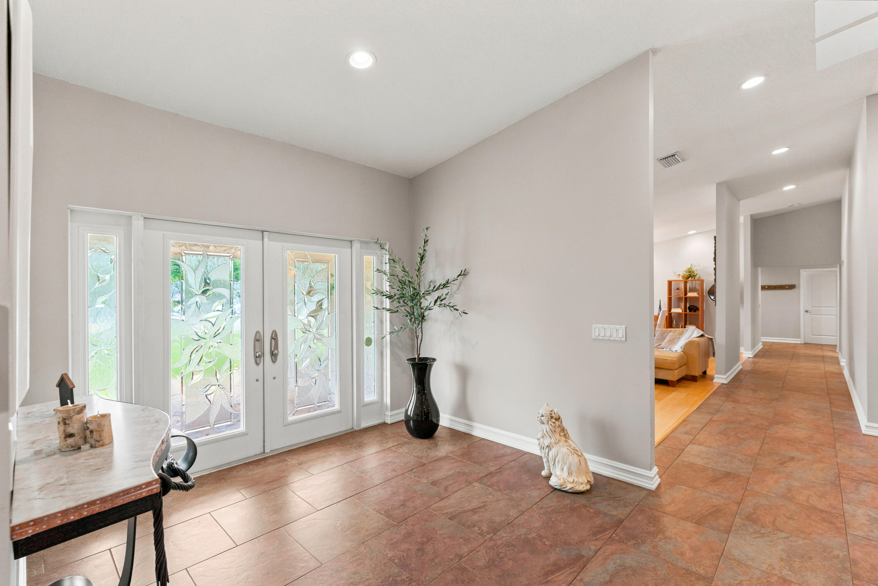 22829 Horseshoe Way Boca Raton, FL 33428 - Photo 8 of 67 DSC06853
