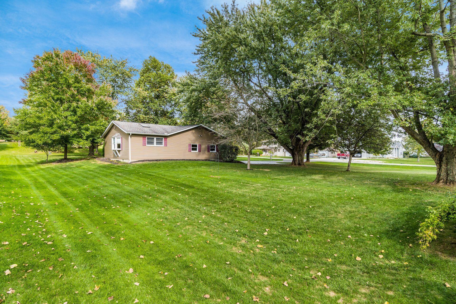 19 Forward Pass Road Southwest Pataskala, OH 43062 - Photo 23 of 28