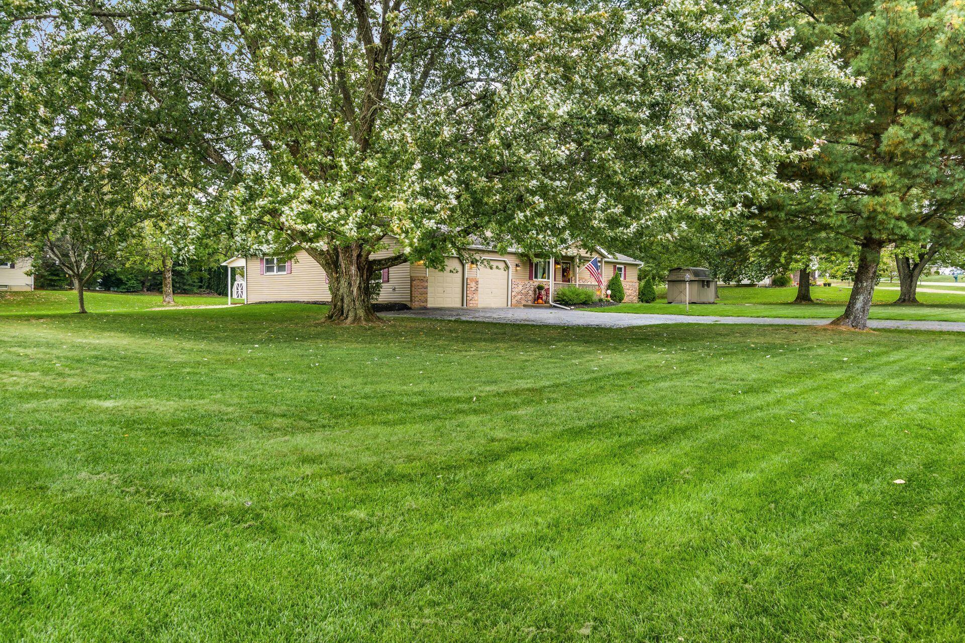 19 Forward Pass Road Southwest Pataskala, OH 43062 - Photo 4 of 28