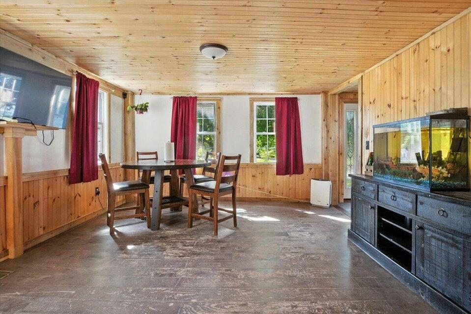 817 Riverside Drive Augusta, ME 04330 - Photo 26 of 54
