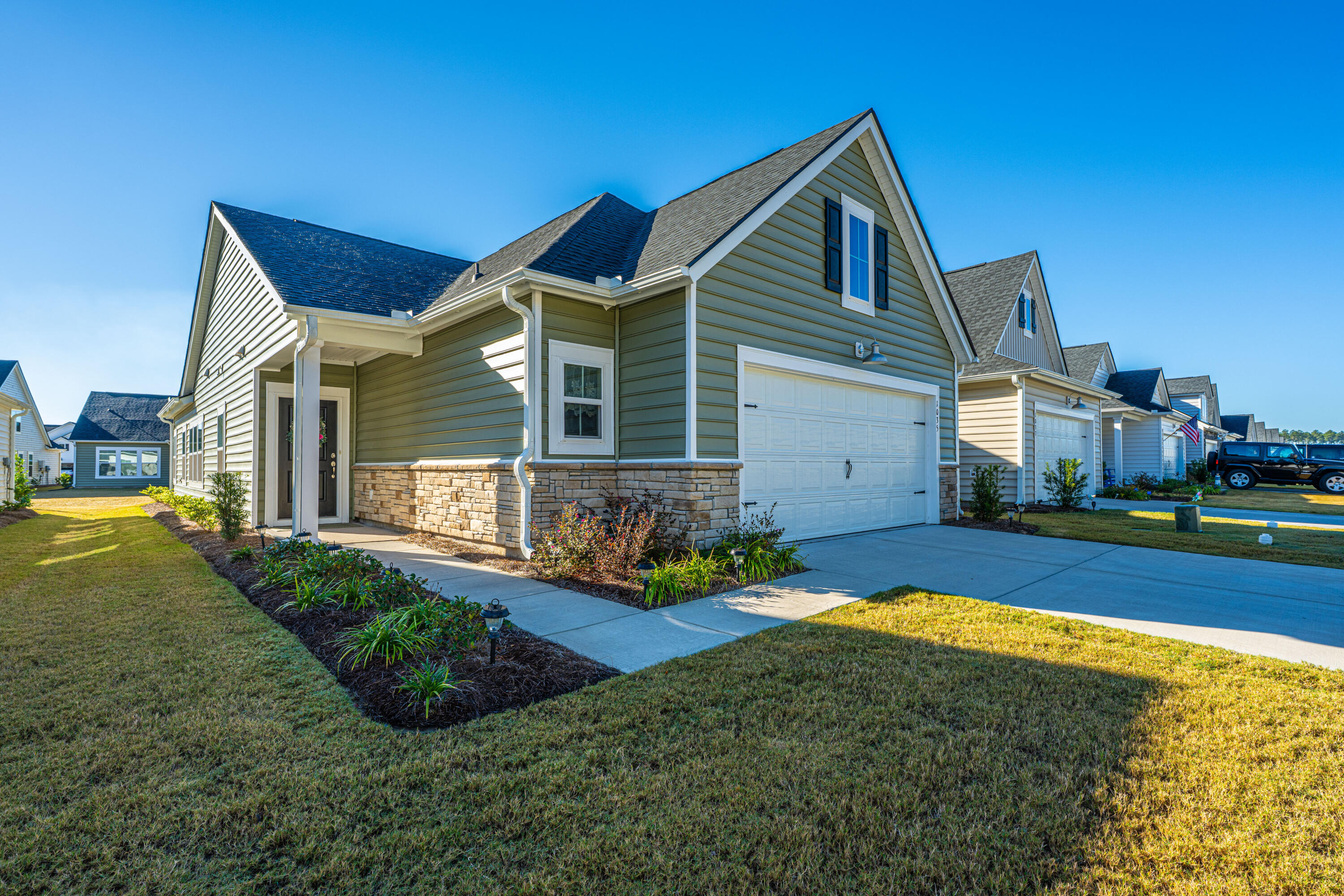 1035 Grace Field Avenue Ridgeville, SC 29472 - Photo 2 of 17 1035GraceFieldAve003