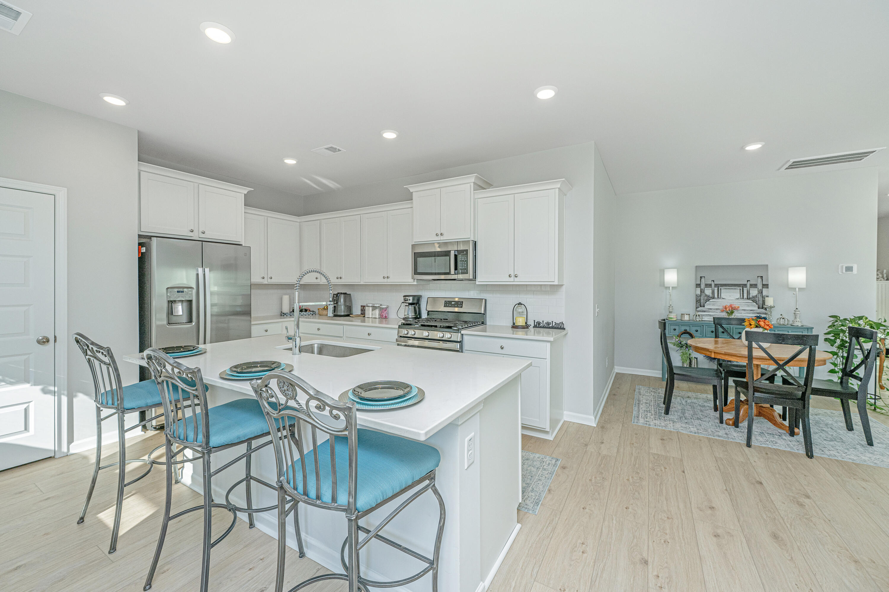 1035 Grace Field Avenue Ridgeville, SC 29472 - Photo 6 of 17 1035GraceFieldAve013