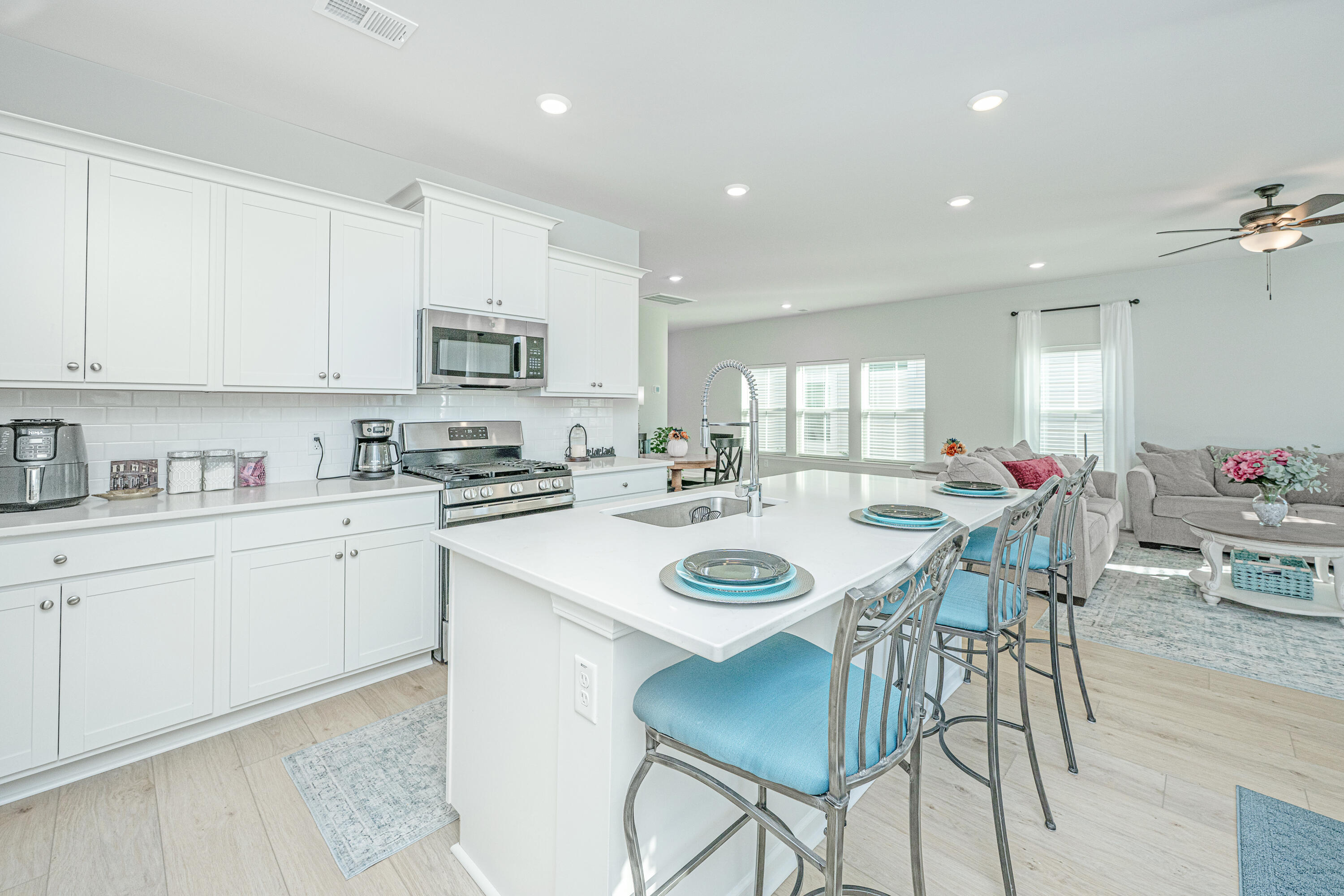 1035 Grace Field Avenue Ridgeville, SC 29472 - Photo 8 of 17 1035GraceFieldAve017