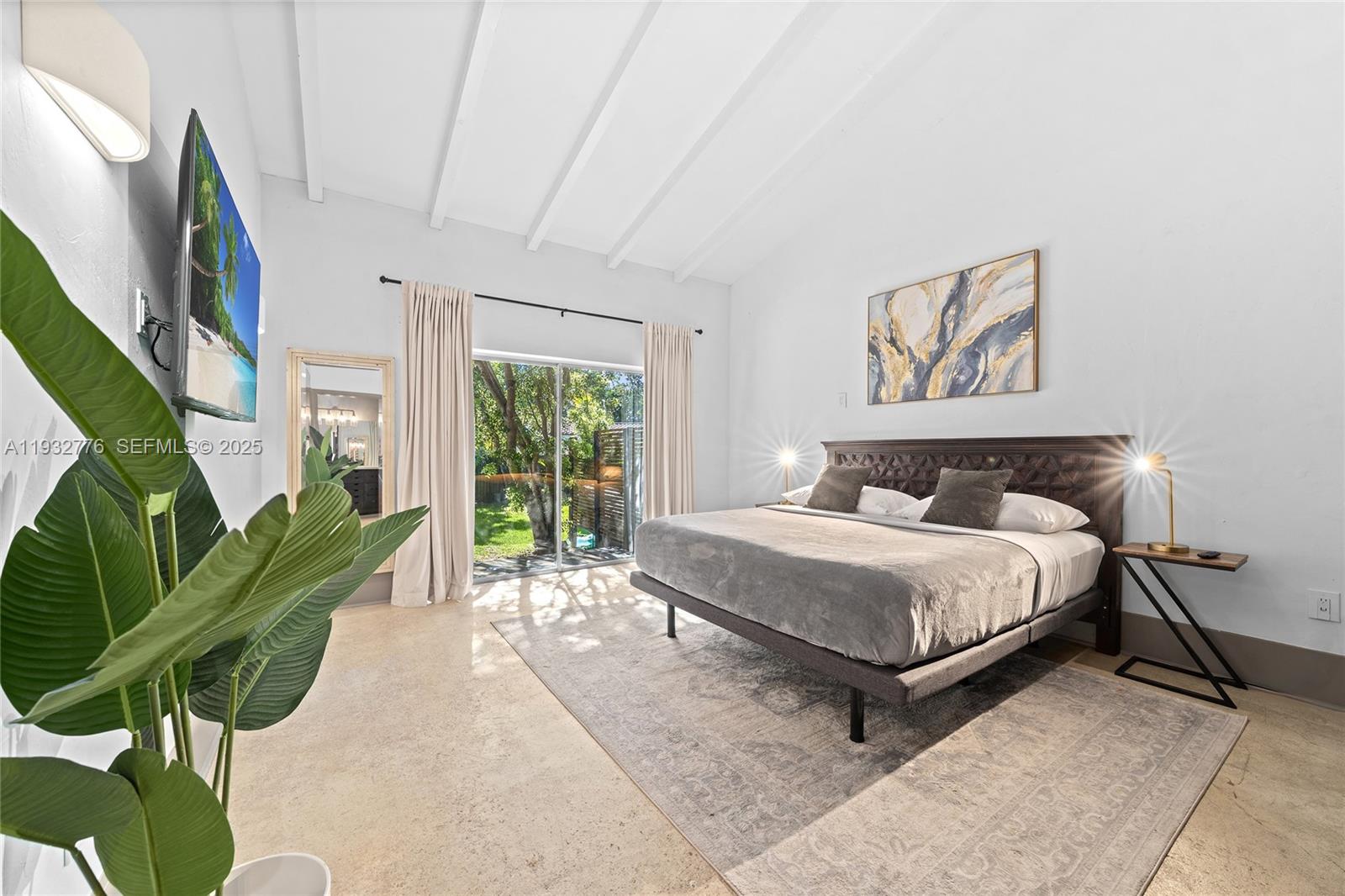 14400 Northeast 4th Avenue Miami, FL 33161 - Photo 11 of 28