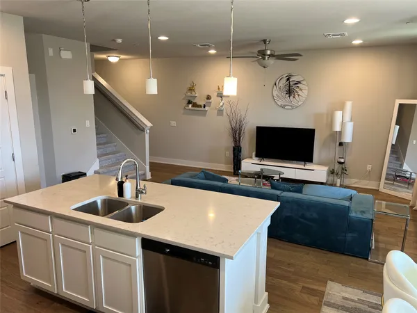 $3,000 | 11204 Gadsen Lane, Unit 66, Austin, TX 78754