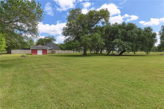 $675,000 | 212 Cedar Grove Lane, Belle Chasse, LA 70037