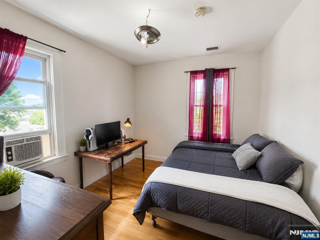314 Smith Street Newark, NJ 07106 - Photo 8 of 17