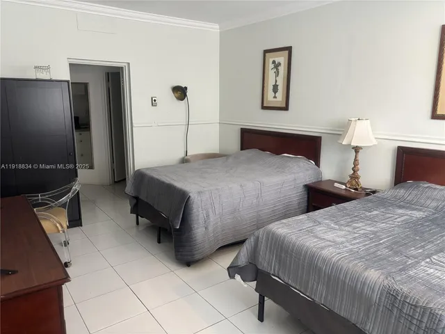 $139,800 | 26 Diplomat Parkway, Unit 2366, Hallandale Beach, FL 33009