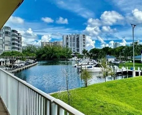$139,800 | 26 Diplomat Parkway, Unit 2366, Hallandale Beach, FL 33009