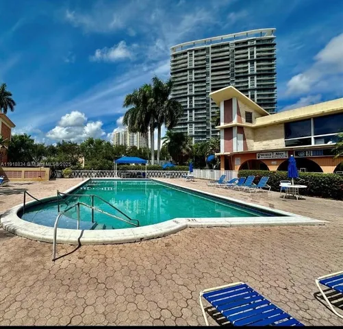 $139,800 | 26 Diplomat Parkway, Unit 2366, Hallandale Beach, FL 33009