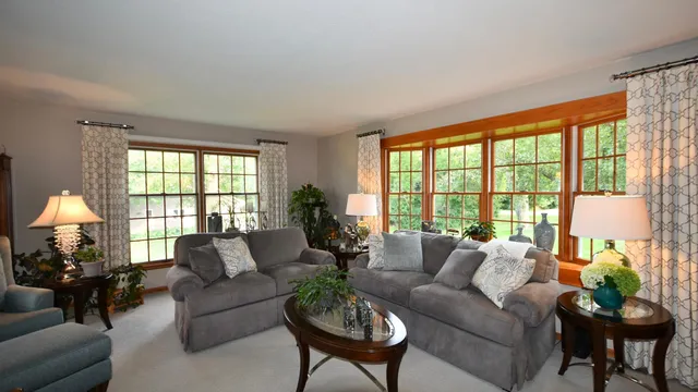 $519,900 | 17849 Wedgewood Drive, Zumbrota, MN 55992