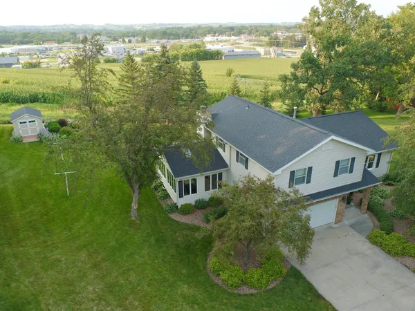 $499,900 | 17849 Wedgewood Drive, Zumbrota, MN 55992