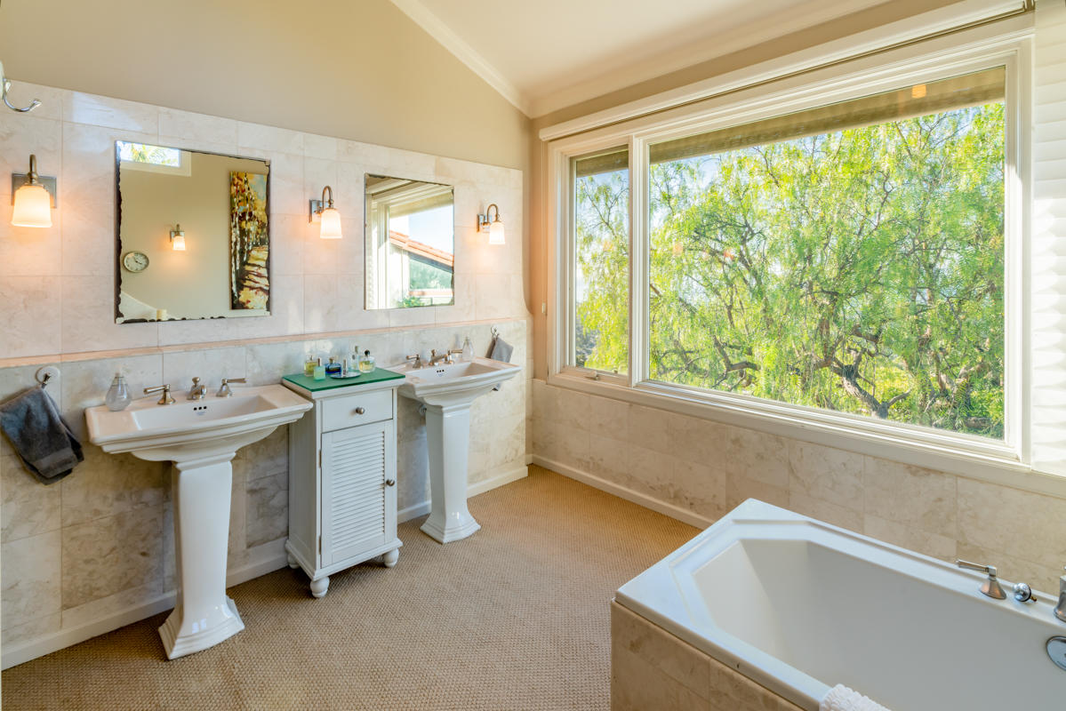 280 Loma Media Road Santa Barbara, CA 93103 - Photo 30 of 67 Master Bath Sinks - 280 Loma Media 93103