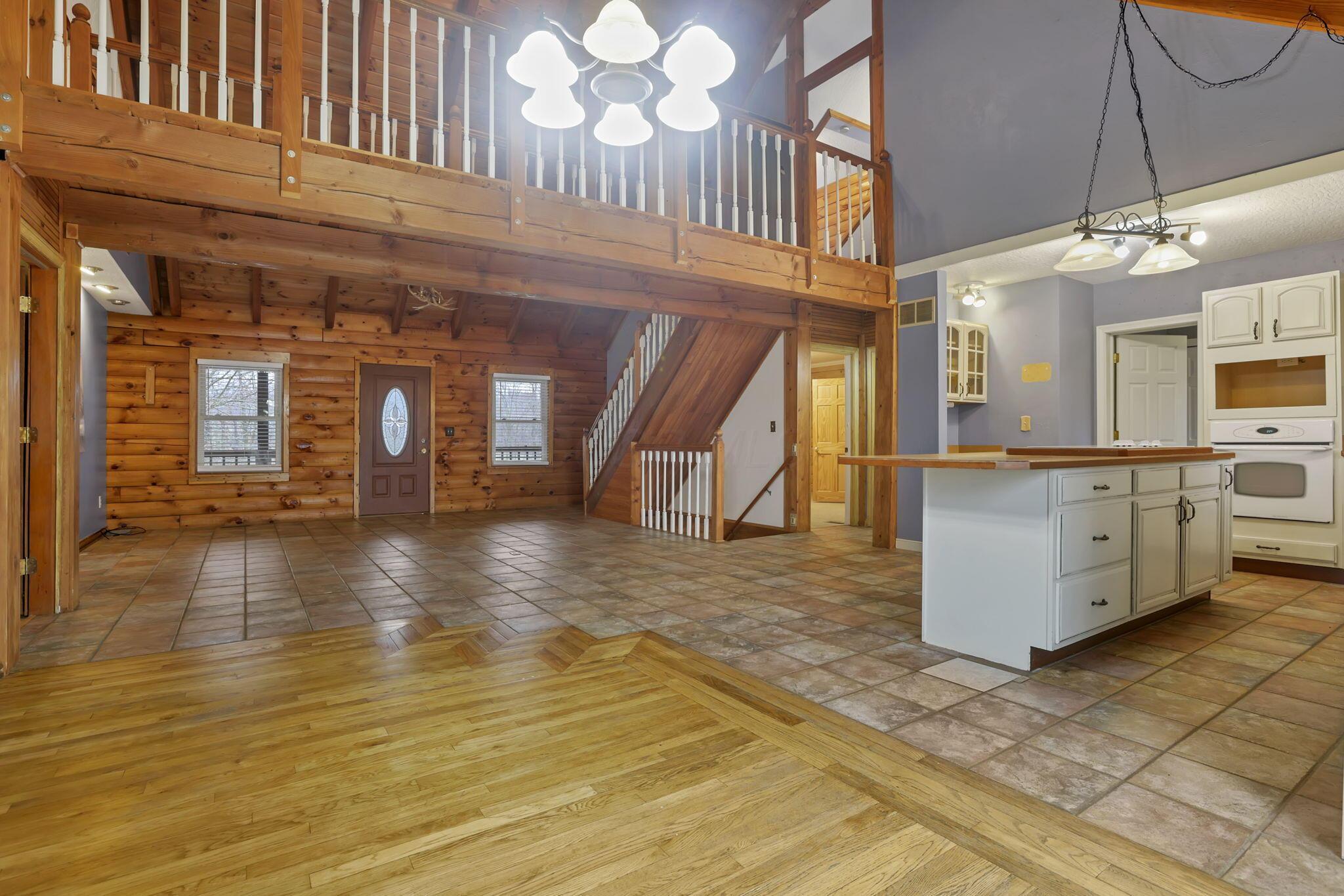 7760 Township Road Fredericktown, OH 43019 - Photo 13 of 74 .