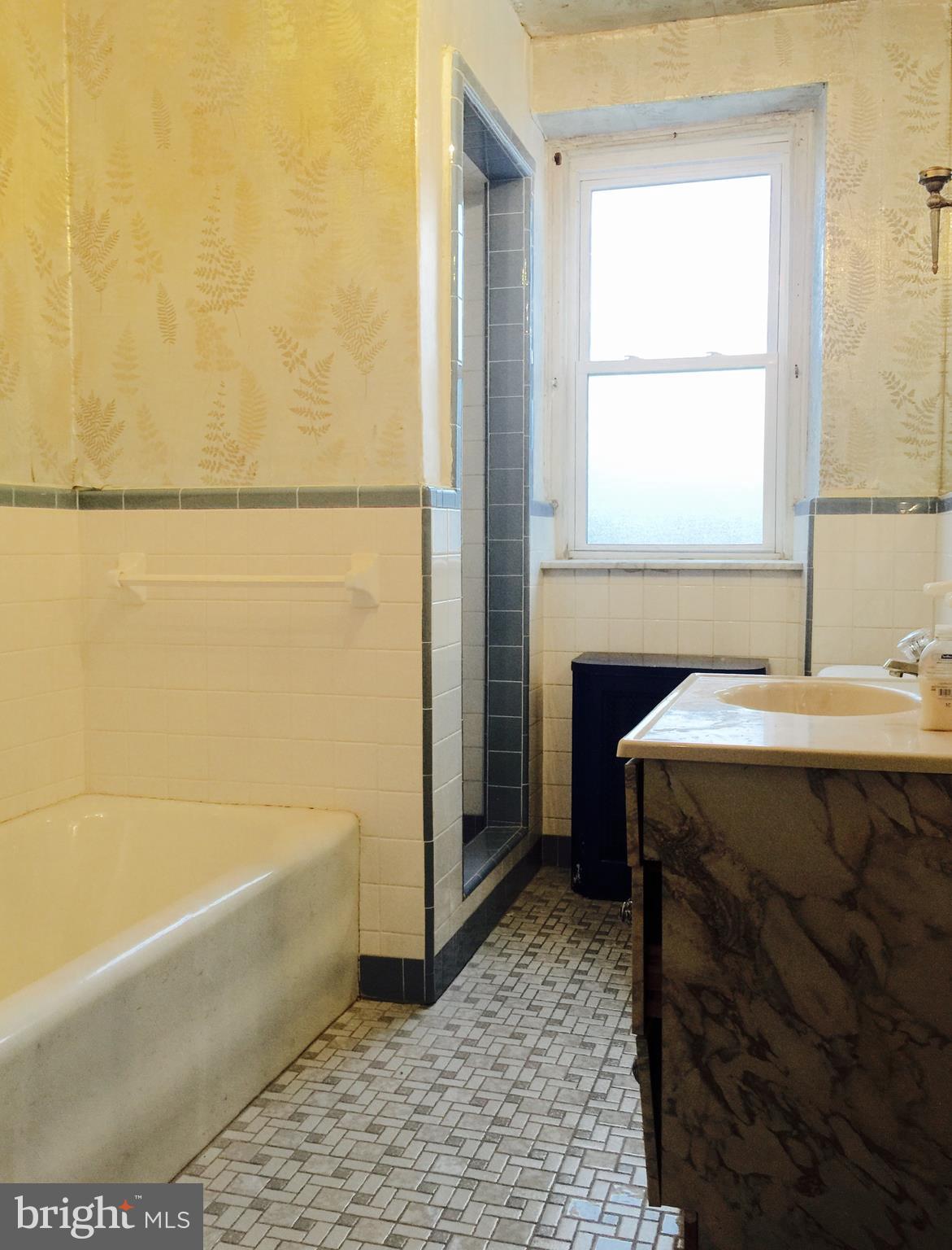 837 Marlyn Road Philadelphia, PA 19151 - Photo 16 of 22