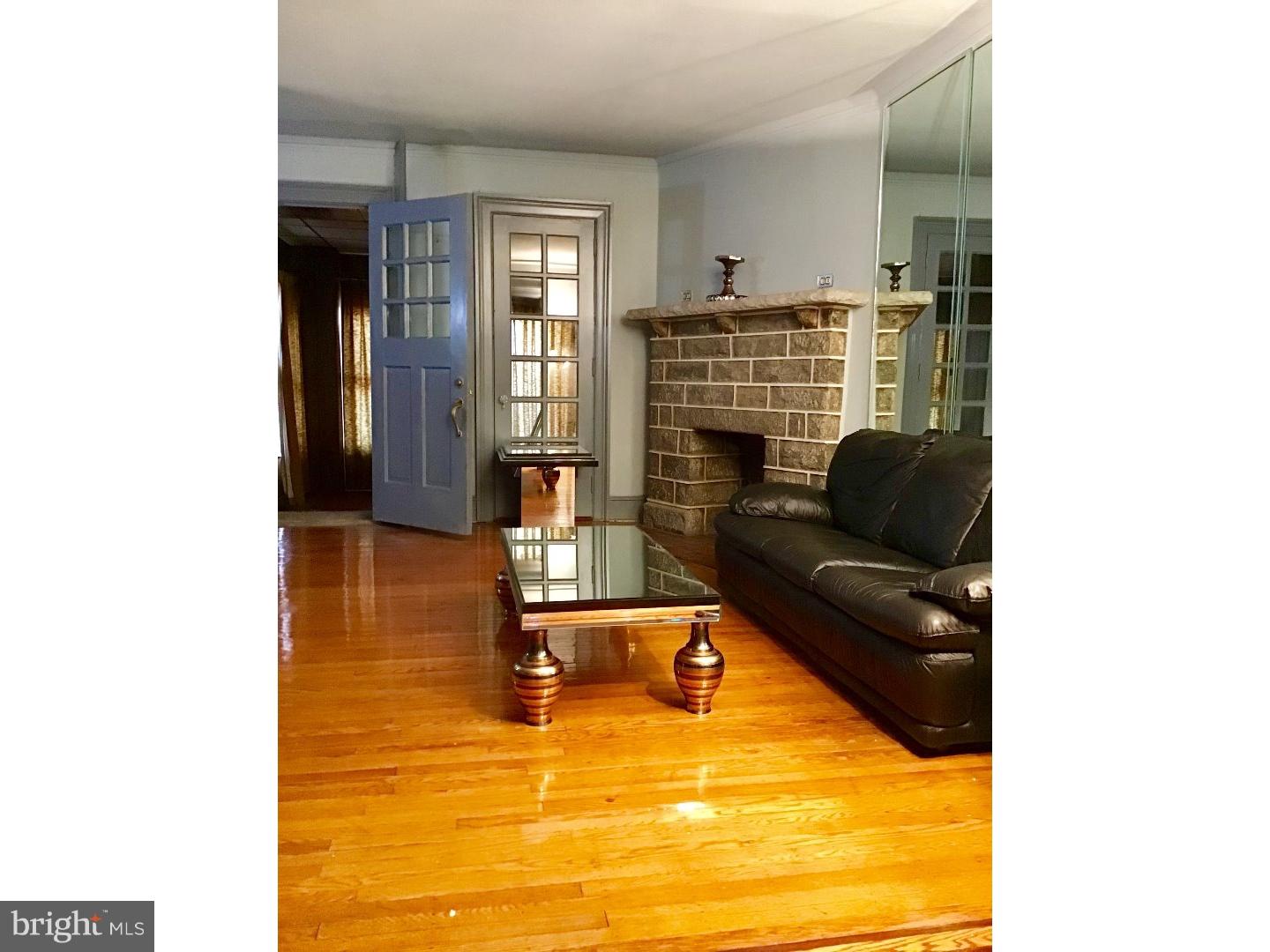 837 Marlyn Road Philadelphia, PA 19151 - Photo 5 of 22