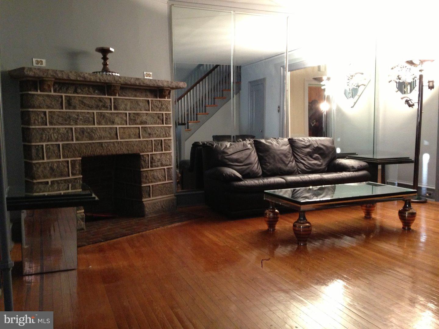 837 Marlyn Road Philadelphia, PA 19151 - Photo 7 of 22