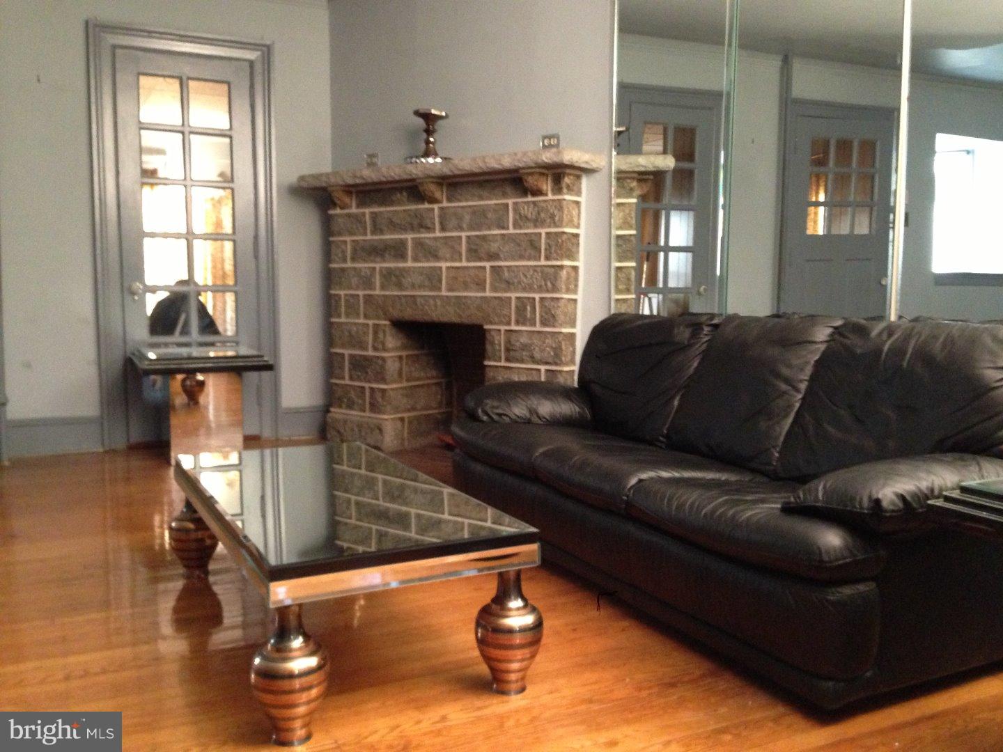 837 Marlyn Road Philadelphia, PA 19151 - Photo 8 of 22