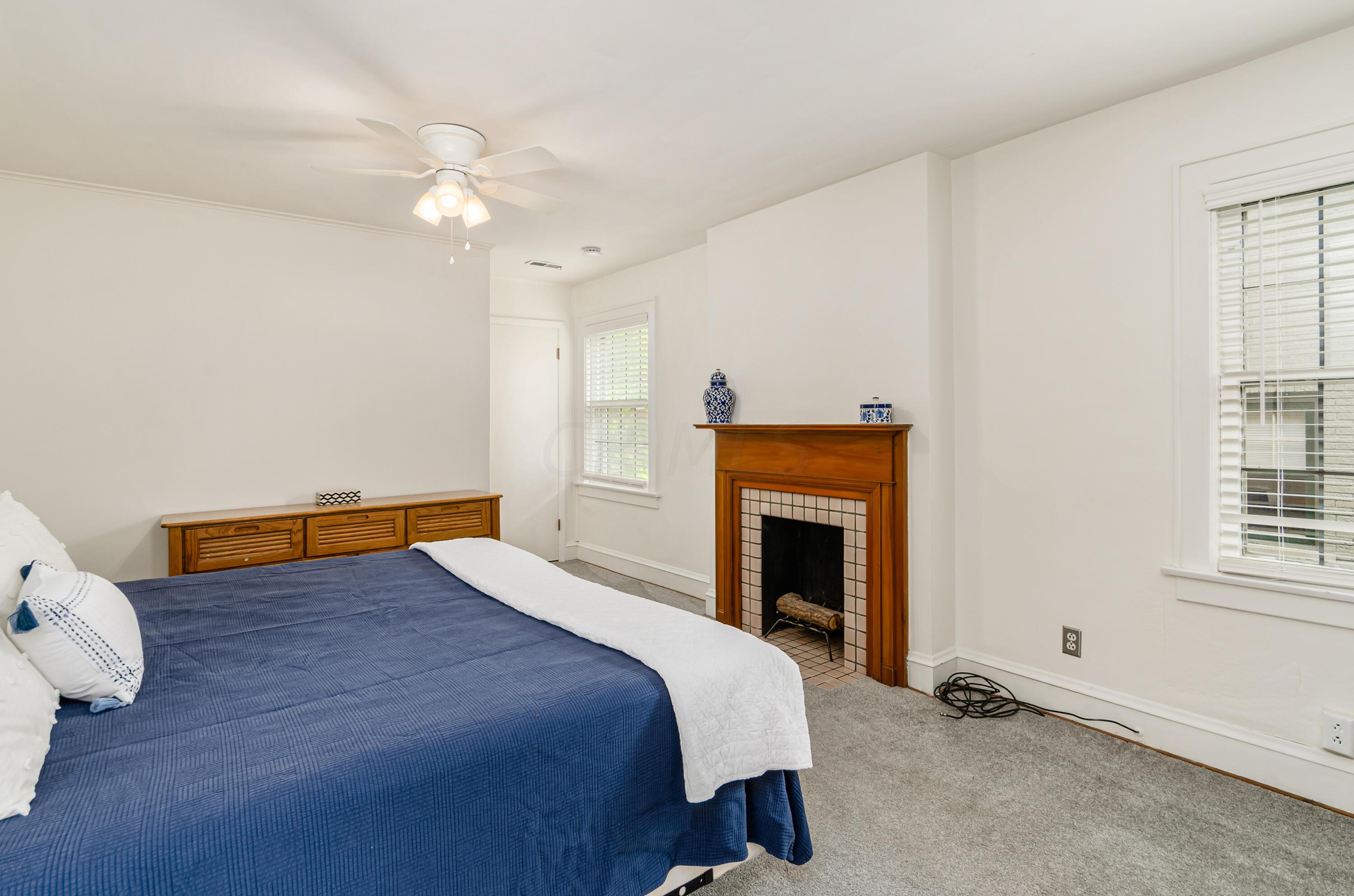 59 South Ardmore Road Columbus, OH 43209 - Photo 26 of 42 Primary Bedroom with Ensuite Bath