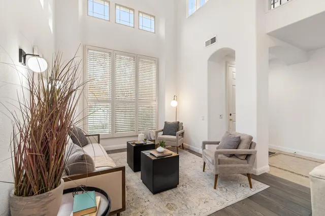 $1,245,000 | 945 Sierra Park Lane, Sacramento, CA 95864