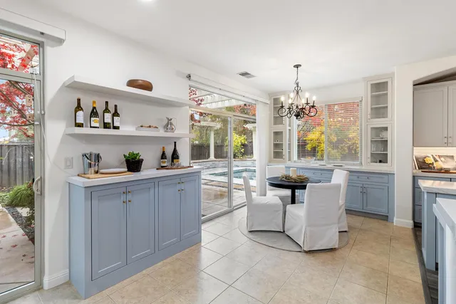 $1,245,000 | 945 Sierra Park Lane, Sacramento, CA 95864