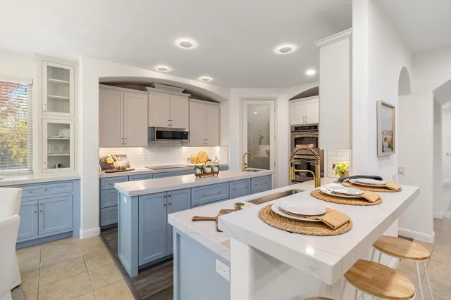 $1,245,000 | 945 Sierra Park Lane, Sacramento, CA 95864