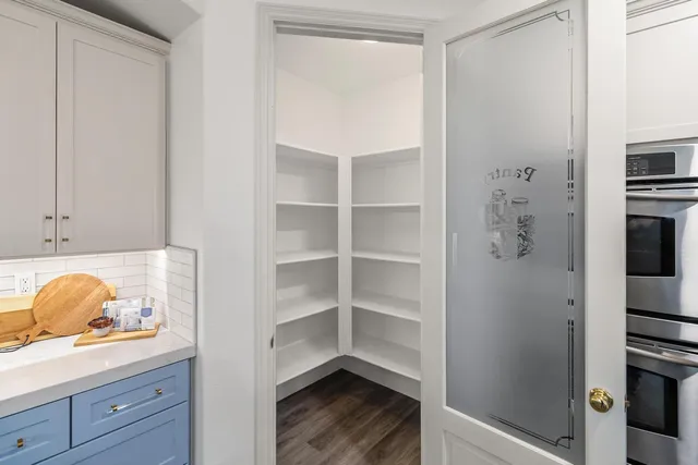 $1,245,000 | 945 Sierra Park Lane, Sacramento, CA 95864