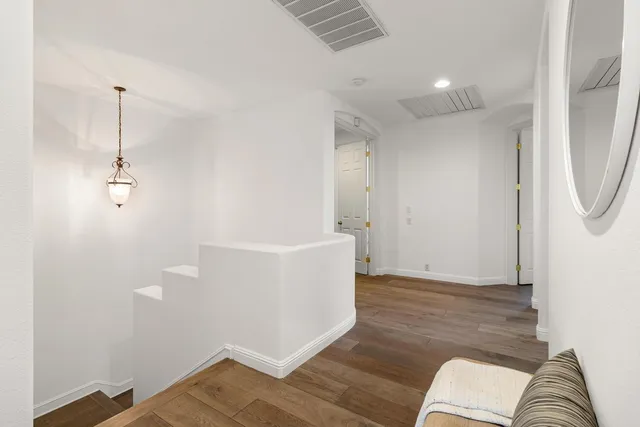 $1,245,000 | 945 Sierra Park Lane, Sacramento, CA 95864