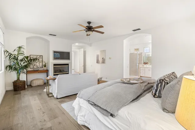 $1,245,000 | 945 Sierra Park Lane, Sacramento, CA 95864