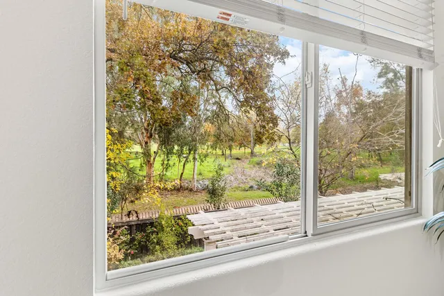 $1,245,000 | 945 Sierra Park Lane, Sacramento, CA 95864