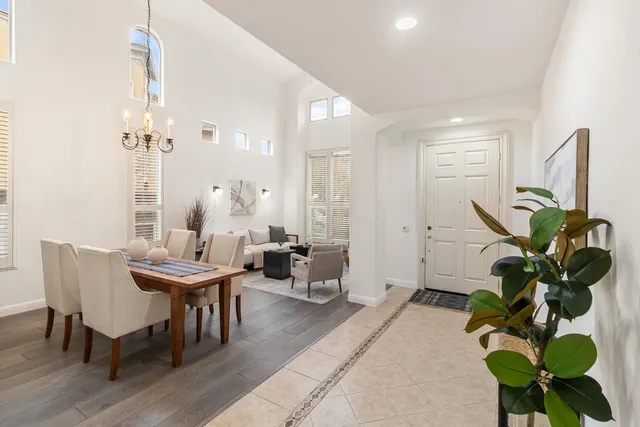 $1,245,000 | 945 Sierra Park Lane, Sacramento, CA 95864