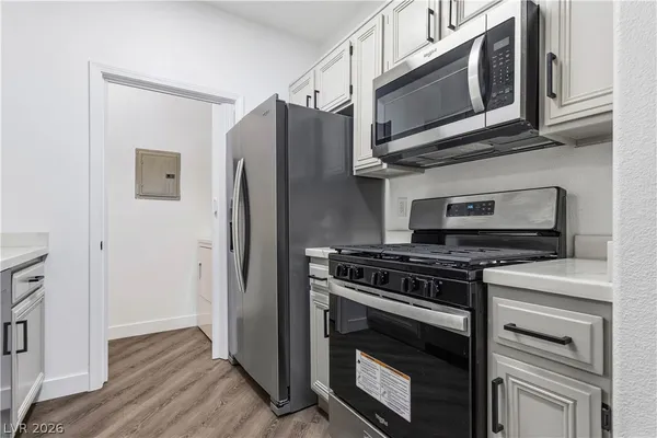 $250,000 | 7155 South Durango Drive, Unit 104, Las Vegas, NV 89113