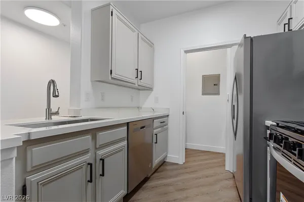 $250,000 | 7155 South Durango Drive, Unit 104, Las Vegas, NV 89113