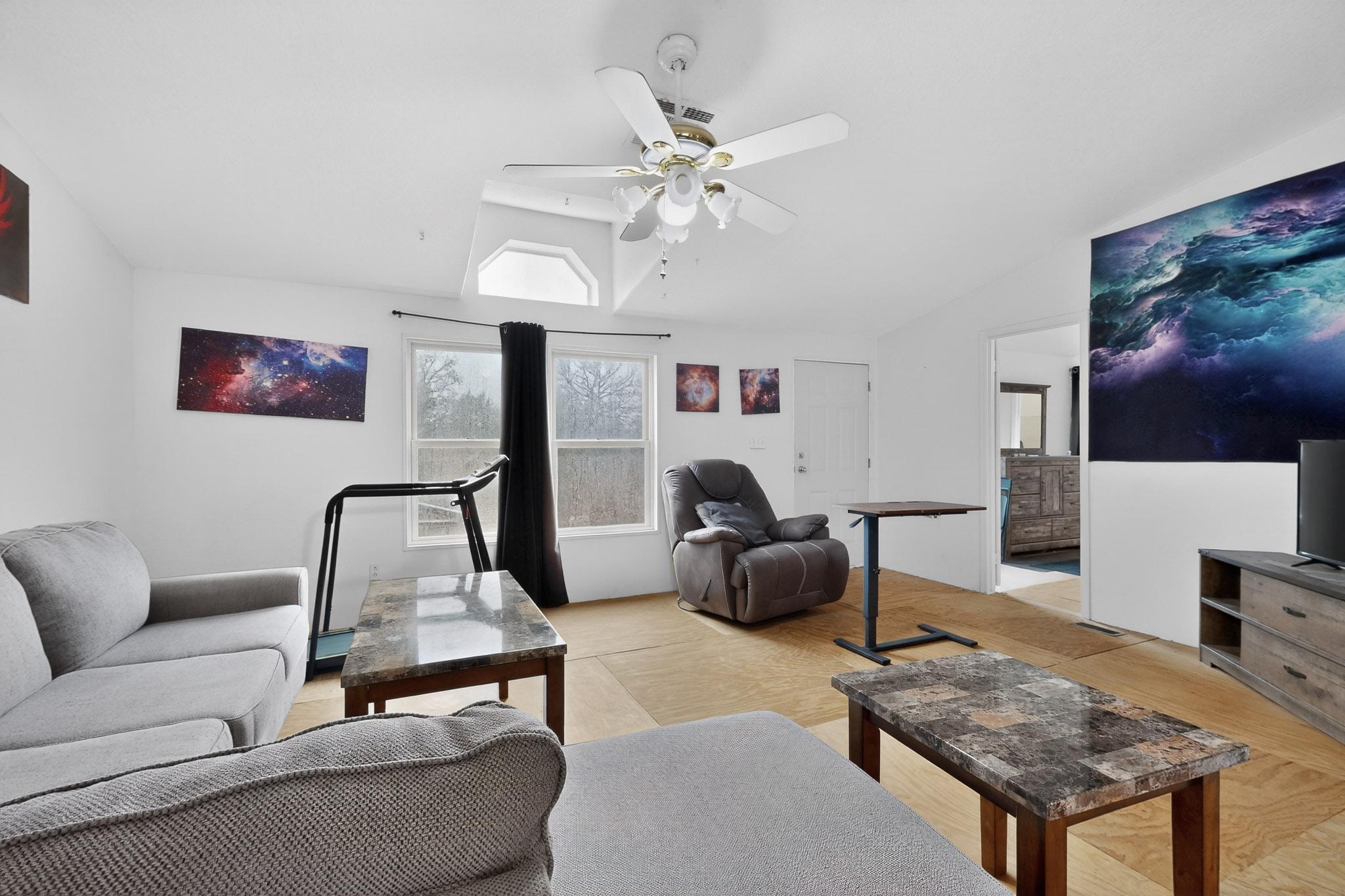 82 Jesse James Road Edgewood, NM 87015 - Photo 11 of 46 Gallery Image 11