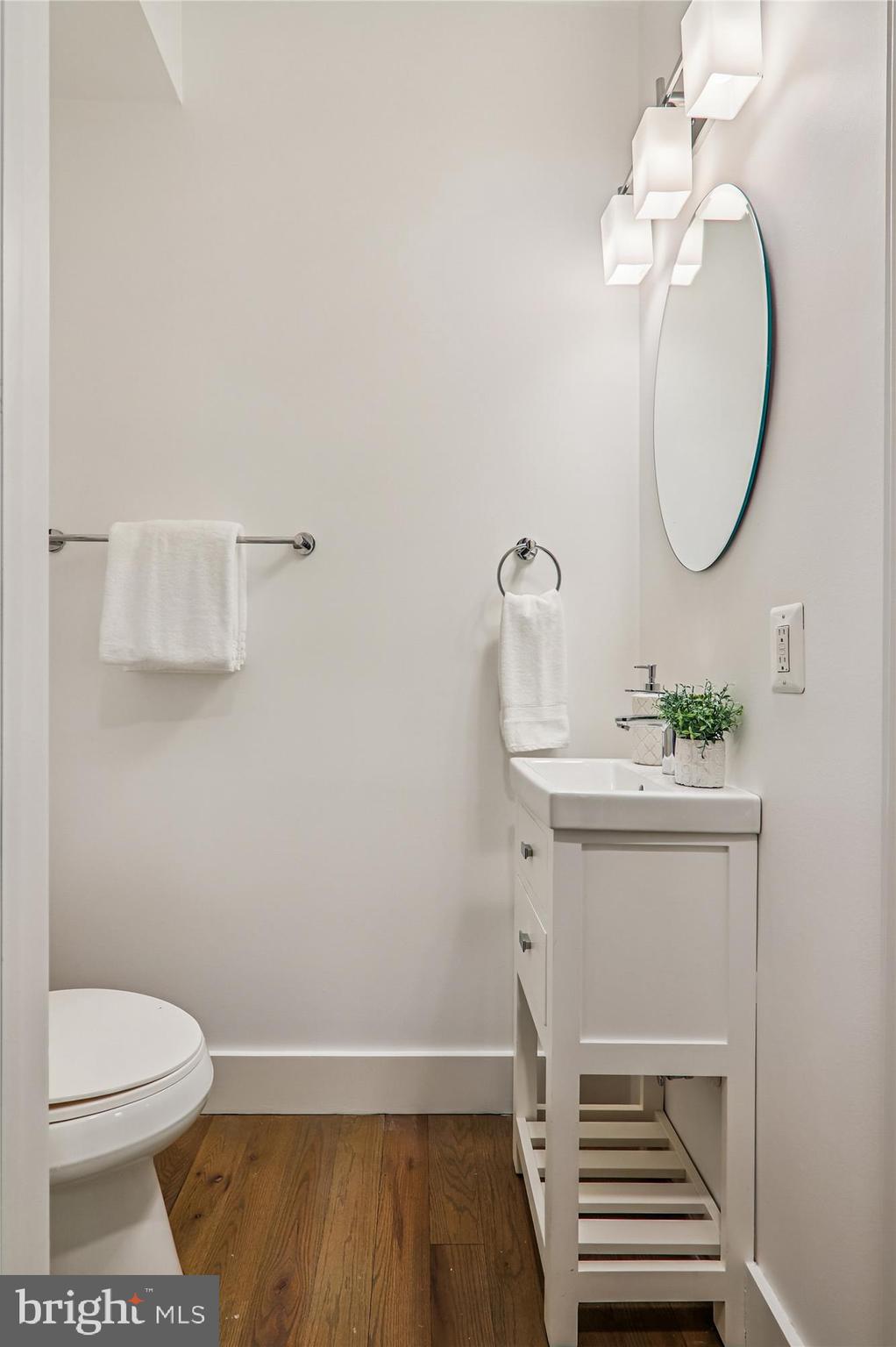 1508 F Street Northeast, Unit 3 Washington, DC 20002 - Photo 21 of 27 Extra Bath is Such a Nice Feature