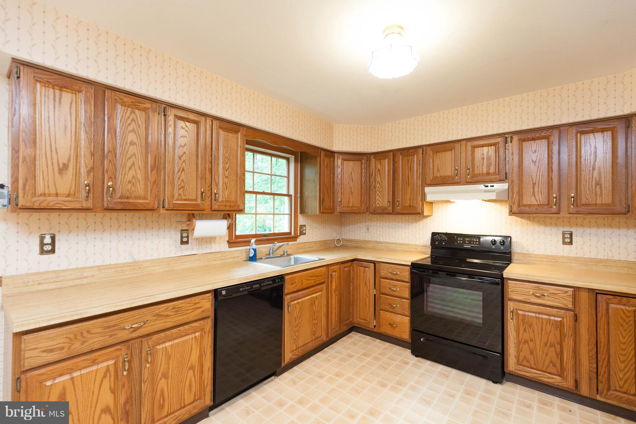 3550 Picnic Grove Road Manchester, MD 21102 - Photo 14 of 30 Kitchen 1