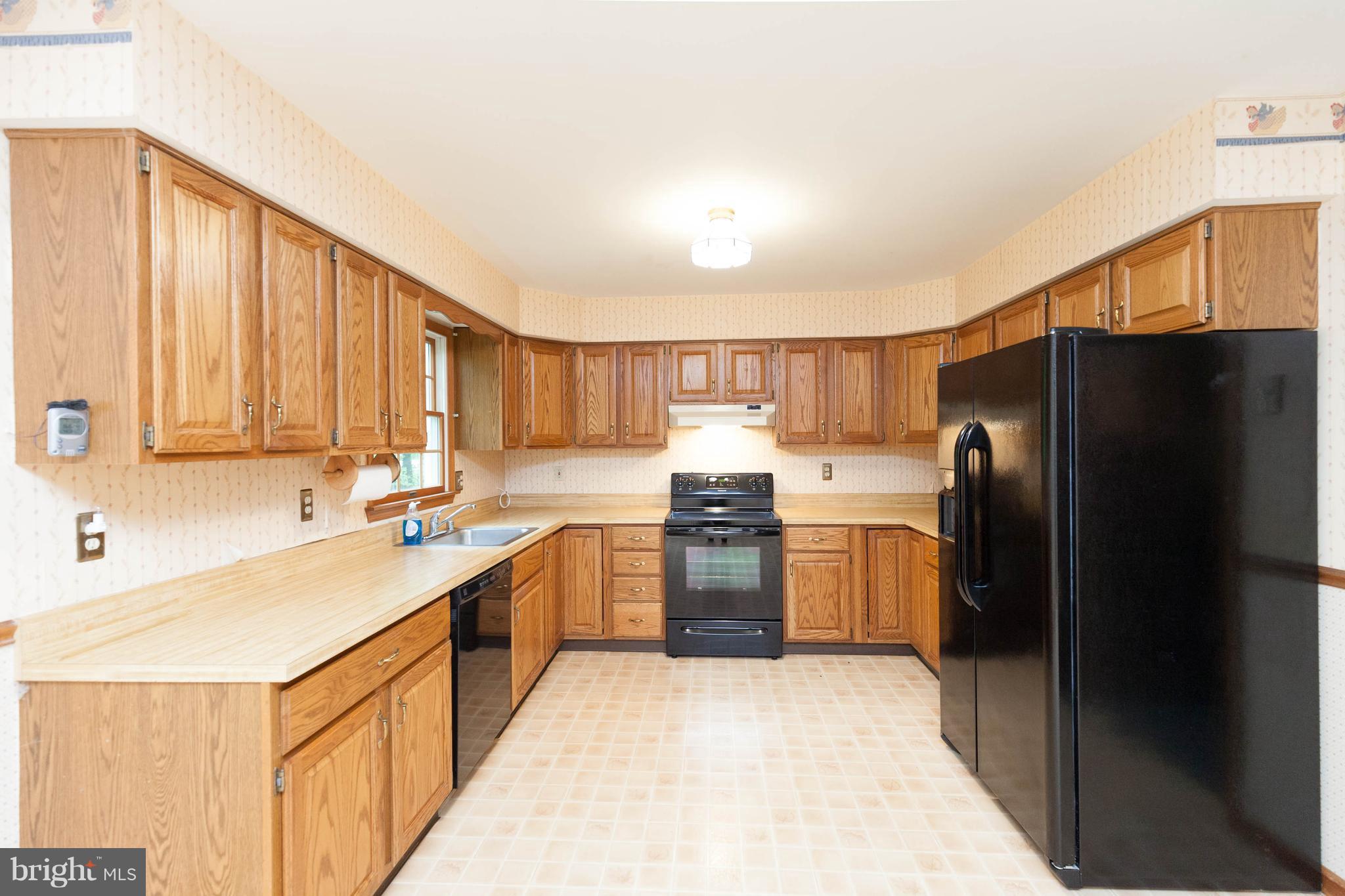 3550 Picnic Grove Road Manchester, MD 21102 - Photo 16 of 30 Kitchen 3