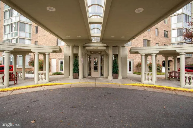 $319,900 | 3005 South Leisure World Boulevard, Unit 812, Silver Spring, MD 20906