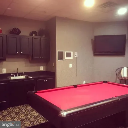 $2,090 | 1220 Blair Mill Road, Unit 1007, Silver Spring, MD 20910