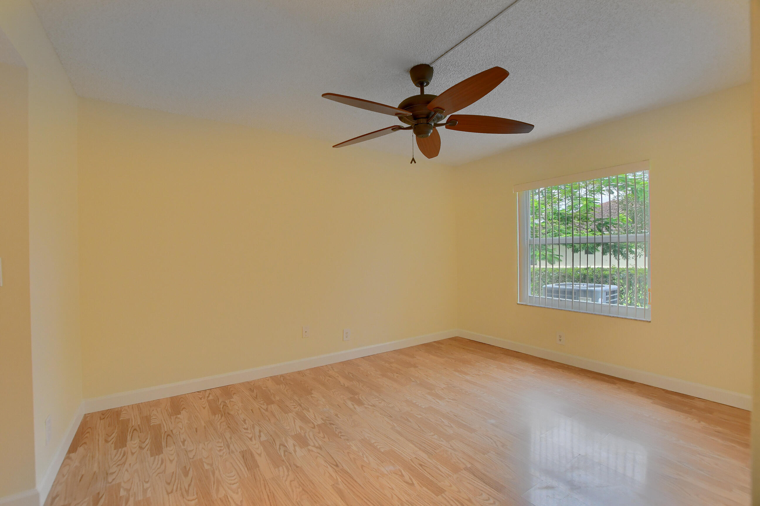 9847 Three Lakes Circle Boca Raton, FL 33428 - Photo 20 of 45 27_ebf_6485-hdr(5)
