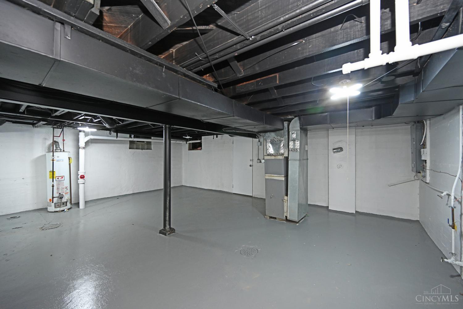 4586 Delhi Road Cincinnati, OH 45238 - Photo 57 of 72 Gallery Image 57