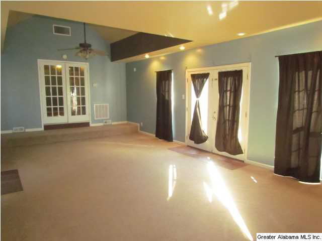 236 Austin Road Anniston, AL 36207 - Photo 6 of 31