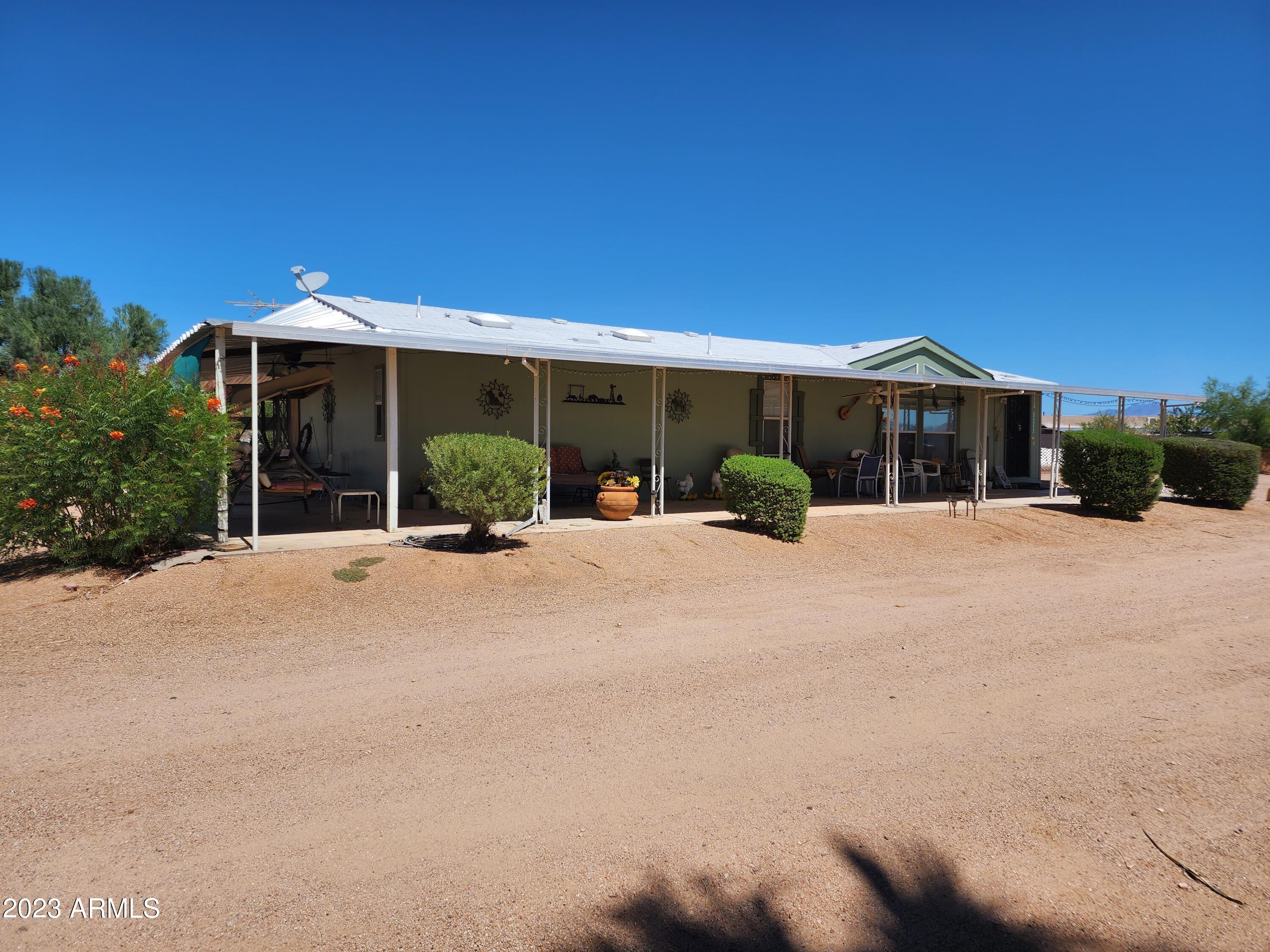 2765 South Winchester Road Apache Junction, AZ 85119 - Photo 1 of 43 20230905_112813