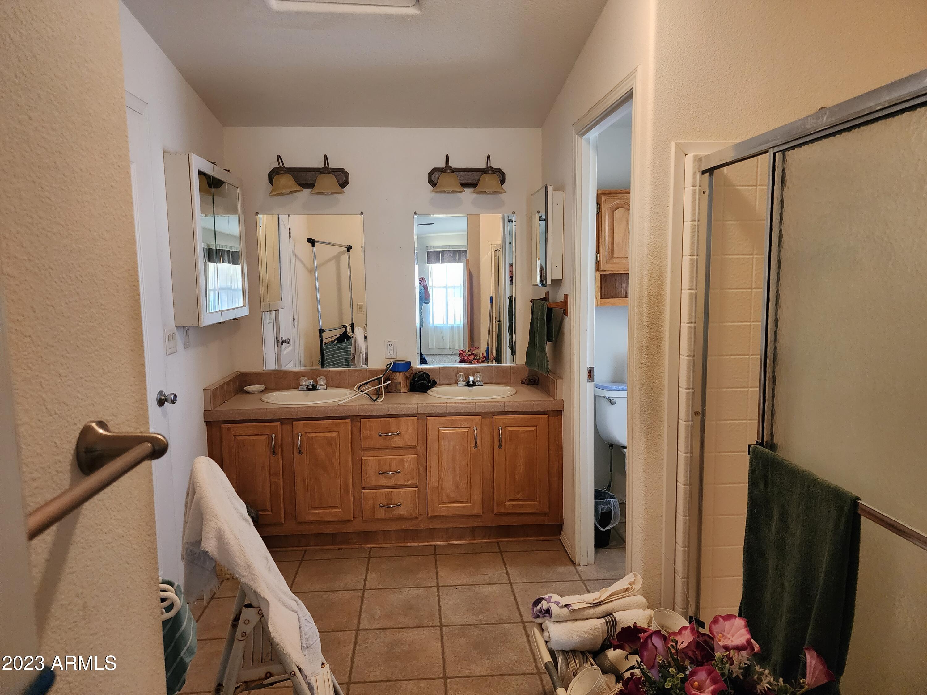 2765 South Winchester Road Apache Junction, AZ 85119 - Photo 39 of 43 20230908_084956