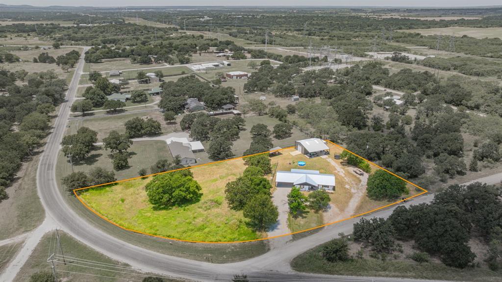 352 Seaberry Loop Graham, TX 76450 - Photo 2 of 36